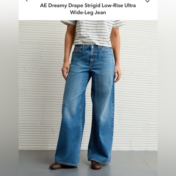 BNWT AE Dreamy Drape Low-Rise Ultra Wide-Leg Jeans Size 6 Short - Picture 1 of 4
